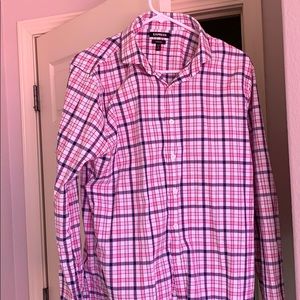 Size large express button down